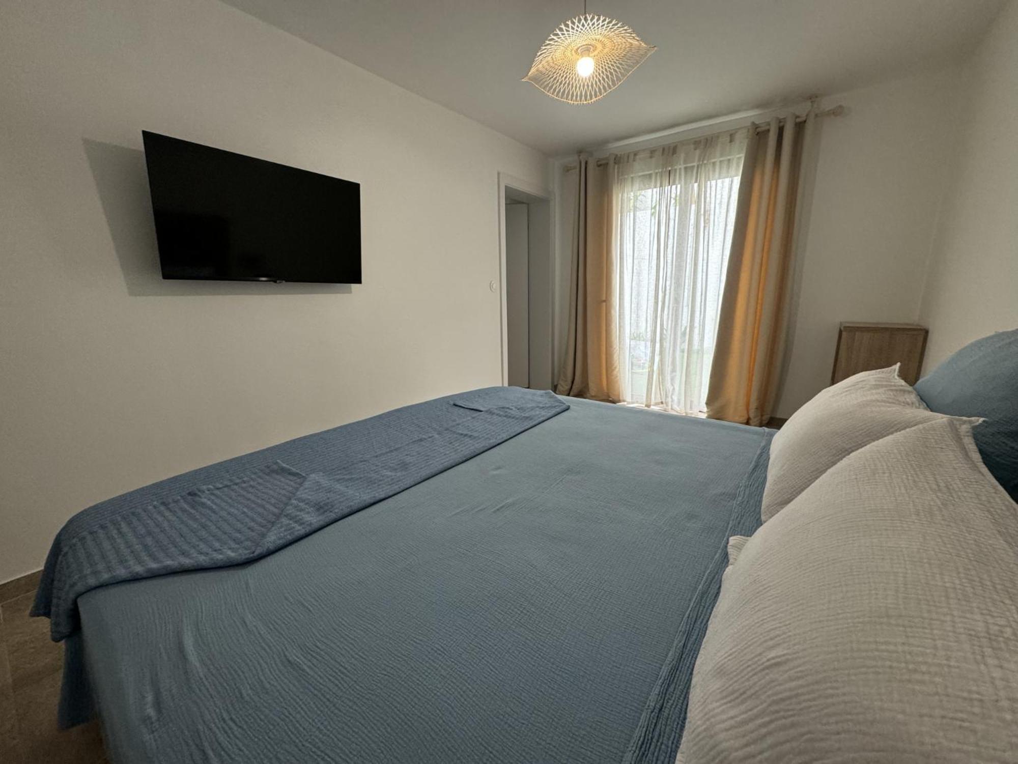 Villa Domaine Lumistella à Porticcio  Chambre photo